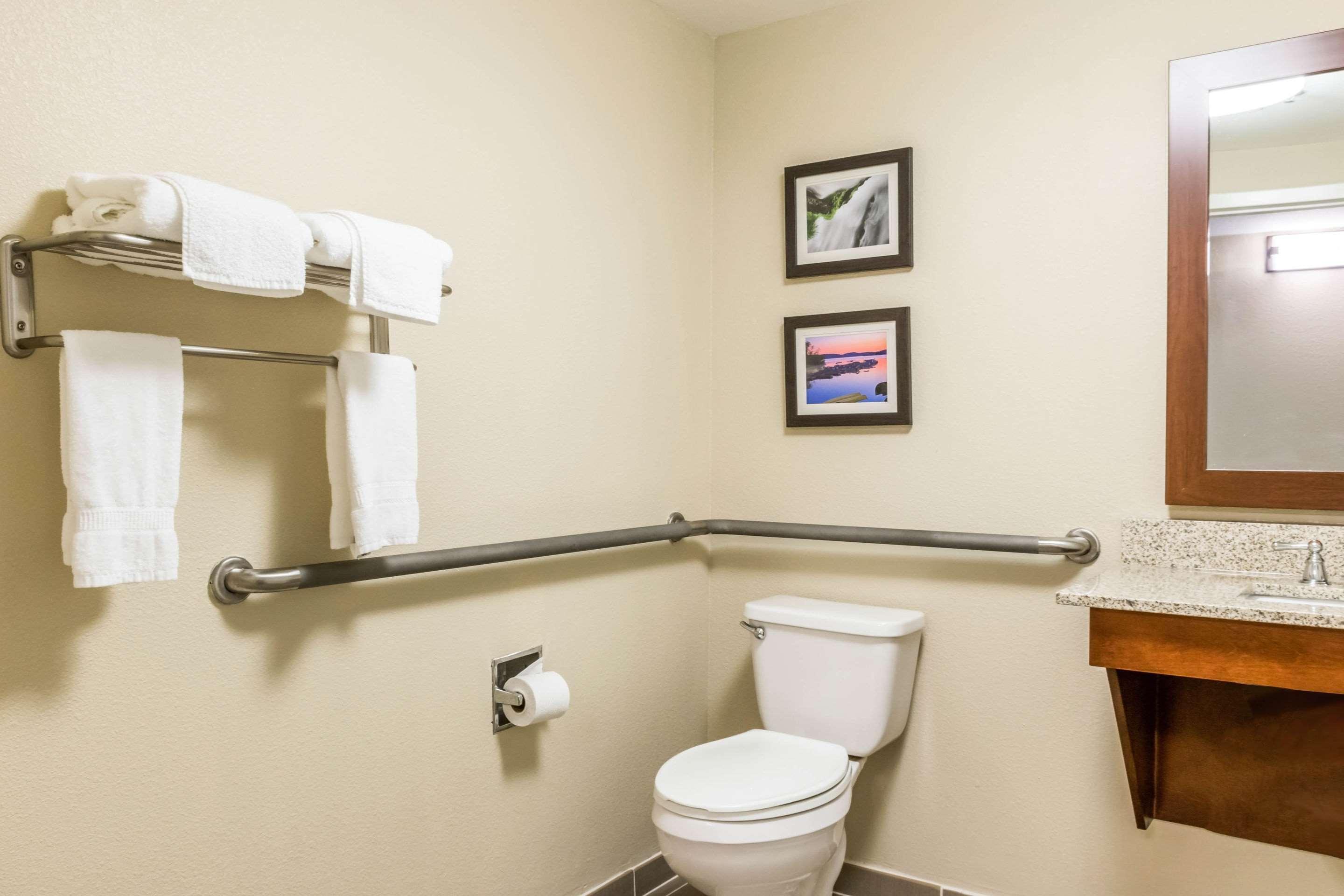 Comfort Inn Chambersburg Exterior photo