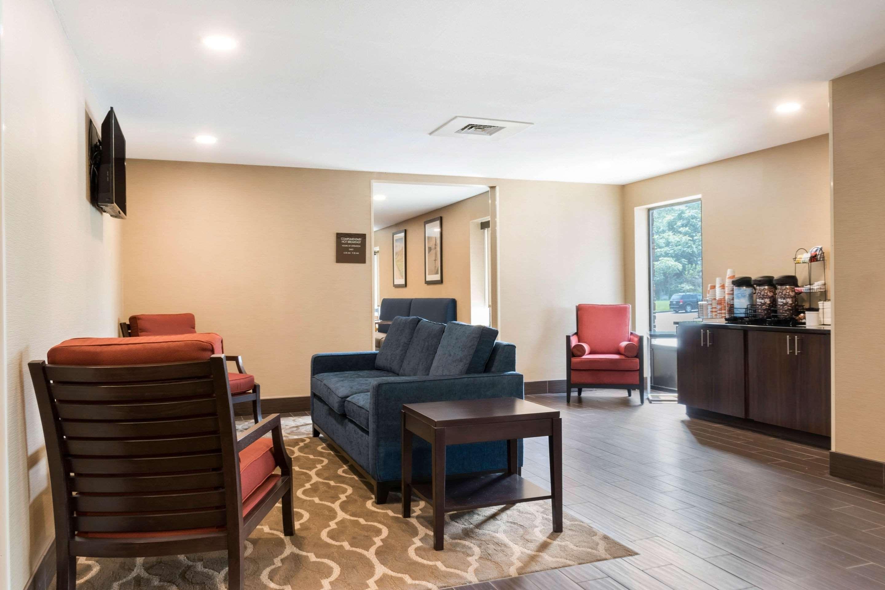 Comfort Inn Chambersburg Exterior photo